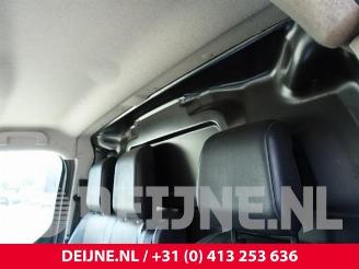 Peugeot Expert Expert (V1/VA/VB/VE/VF/VT/VY), Van, 2016 2.0 Blue HDi 150 16V picture 34
