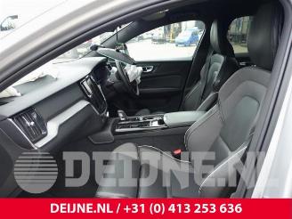 Volvo V-60 V60 II (ZW), Combi, 2018 2.0 T6 16V Twin Engine picture 29
