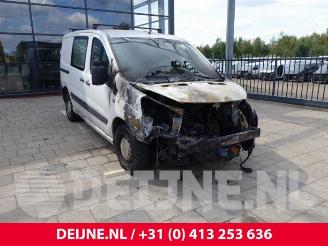 Autoverwertung Peugeot Expert Expert (G9), Van, 2007 / 2016 2.0 HDi 120 2009/8