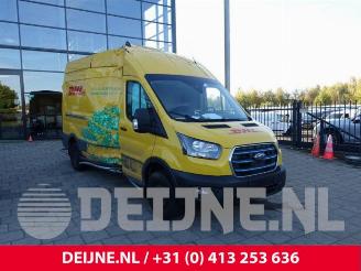 Vrakbiler auto Ford Transit Transit, Van, 2013 E-Transit 68 kWh 2023/9
