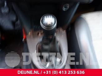 Volkswagen Caddy Caddy III (2KA,2KH,2CA,2CH), Van, 2004 / 2015 1.6 TDI 16V picture 28