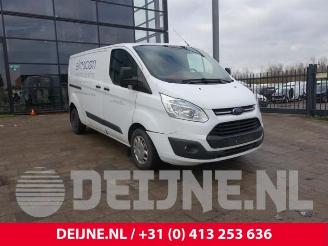 Vrakbiler auto Ford Transit  2016/6
