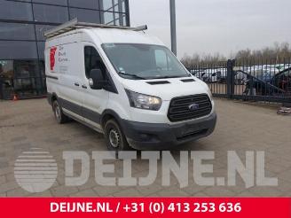 Vrakbiler auto Ford Transit Transit, Van, 2013 2.0 TDCi 16V Eco Blue 130 RWD 2017/5
