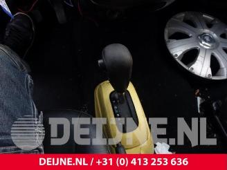 Hyundai H-200 H-1/H-200, Van, 1997 / 2008 2.5 TD picture 26