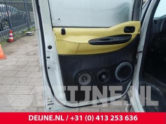 Hyundai H-200 H-1/H-200, Van, 1997 / 2008 2.5 TD picture 17