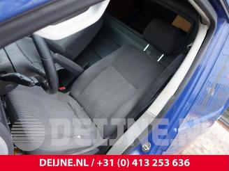 Volkswagen Transporter Transporter T5, Van, 2003 / 2015 2.0 TDI DRF picture 21