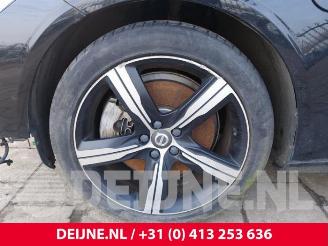 Volvo S-90 S90 II, Sedan, 2016 2.0 T8 Twin Engine 16V AWD picture 11