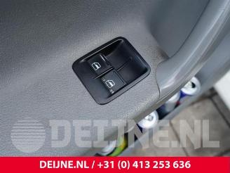 Volkswagen Caddy Caddy III (2KA,2KH,2CA,2CH), Van, 2004 / 2015 2.0 SDI picture 18