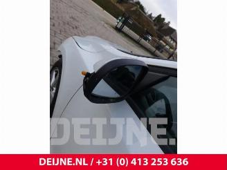 Volvo V-40 V40 (MV), Hatchback 5-drs, 2012 / 2019 1.6 D2 picture 12