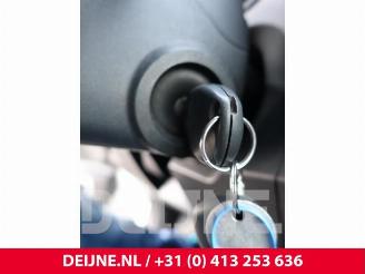 Renault Trafic Trafic (1FL/2FL/3FL/4FL), Van, 2014 1.6 dCi Twin Turbo picture 32