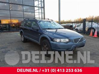 Schadeauto Volvo Xc-70 XC70 (SZ), SUV, 2000 / 2007 XC70 2.4 T 20V 2001/1
