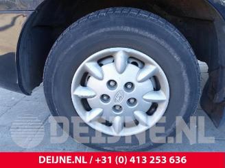 Hyundai Starex Starex (H 1), MPV, 1997 / 2004 2.5 TD picture 10