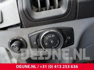 Ford Transit Transit, Ch.Cab/Pick-up, 2013 2.0 TDCi 16V Eco Blue 130 picture 32