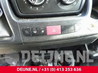 Peugeot Boxer Boxer (U9), Van, 2006 2.0 BlueHDi 110 picture 32