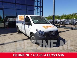 Vrakbiler auto Mercedes Vito Vito (447.6), Van, 2014 2.2 114 CDI 16V 2017/10