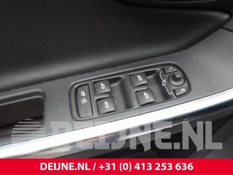 Volvo V-60 V60 I (FW/GW), Combi, 2010 / 2018 1.6 DRIVe picture 18