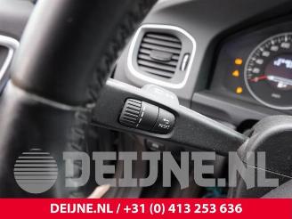Volvo V-60 V60 I (FW/GW), Combi, 2010 / 2018 1.6 DRIVe picture 19