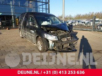 Vrakbiler auto Volkswagen Caddy Caddy IV, Van, 2015 2.0 TDI 102 2017/1