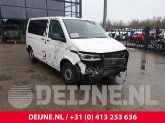 Coche siniestrado Volkswagen Transporter Transporter T6, Van, 2015 / 2024 2.0 TDI 150 2021/11