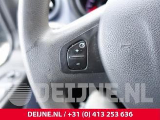 Opel Vivaro Vivaro, Van, 2014 / 2019 1.6 CDTI 95 Euro 6 picture 26