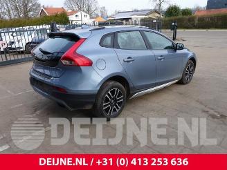 Volvo V-40 V40 Cross Country (MZ), Hatchback 5-drs, 2012 / 2019 1.5 T3 16V Geartronic picture 7