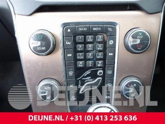 Volvo V-40 V40 Cross Country (MZ), Hatchback 5-drs, 2012 / 2019 1.5 T3 16V Geartronic picture 26