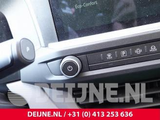 Volkswagen Transporter Transporter T7, Van, 2024 2.0 TDI 150 picture 28