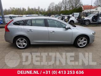 Volvo V-60 V60 I (FW/GW), Combi, 2010 / 2018 2.4 D6 20V Plug-in Hybrid AWD picture 8