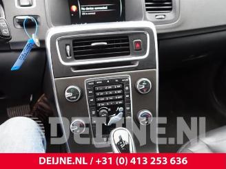 Volvo V-60 V60 I (FW/GW), Combi, 2010 / 2018 2.4 D6 20V Plug-in Hybrid AWD picture 27