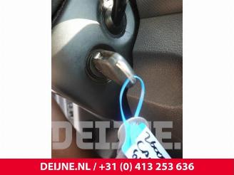 Volkswagen Caddy Caddy III (2KA,2KH,2CA,2CH), Van, 2004 / 2015 1.9 TDI picture 24