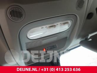 Renault Master Master III (MA/MB/MC/MD/MH/MF/MG/MH), Van, 2010 2.3 dCi 135 16V FWD picture 32
