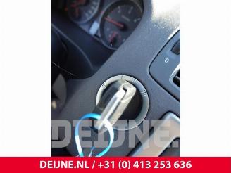 Volvo V-50 V50 (MW), Combi, 2003 / 2012 1.6 D 16V picture 28