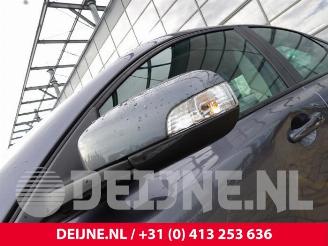 Volvo S-40 S40 (MS), Sedan, 2004 / 2012 1.8 16V picture 11