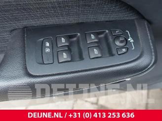 Volvo V-60 V60 II (ZW), Combi, 2018 2.0 B5 16V Mild Hybrid Geartronic picture 18