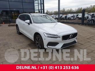 Uttjänta bilar auto Volvo V-60 V60 II (ZW), Combi, 2018 2.0 B5 16V Mild Hybrid Geartronic 2023/5