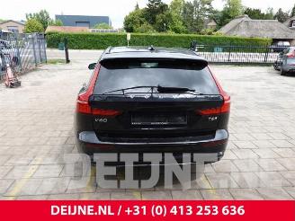 Volvo V-60 V60 II (ZW), Combi, 2018 2.0 T6 16V Plug-in Hybrid AWD picture 6