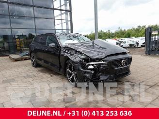 Uttjänta bilar auto Volvo V-60 V60 II (ZW), Combi, 2018 2.0 T6 16V Plug-in Hybrid AWD 2024/7