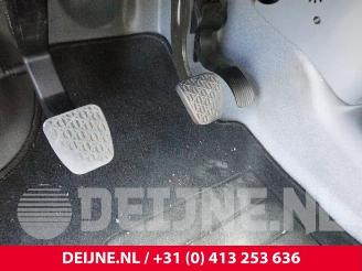 Mercedes Vito Vito (639.6), Van, 2003 / 2014 2.2 109 CDI 16V picture 25