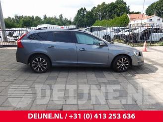 Volvo V-60 V60 I (FW/GW), Combi, 2010 / 2018 1.5 T2 16V Autom. picture 8