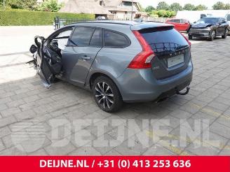Volvo V-60 V60 I (FW/GW), Combi, 2010 / 2018 1.5 T2 16V Autom. picture 5