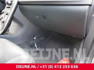 Volvo V-60 V60 I (FW/GW), Combi, 2010 / 2018 1.5 T2 16V Autom. picture 28