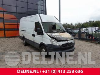 Vrakbiler auto Iveco New Daily New Daily VI, Van, 2014 33S15, 35C15, 35S15 2014/3