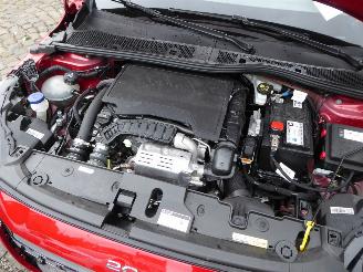 Peugeot 208 GT picture 23