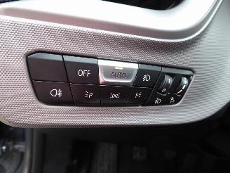 BMW 1-serie 116 d Advantage picture 13