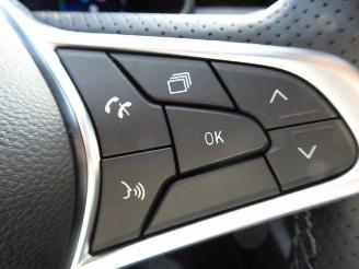 Renault Clio Techno picture 17
