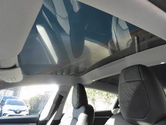 Tesla Model 3 RWD picture 13