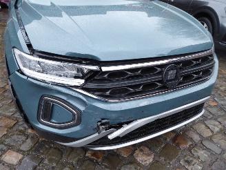 Volkswagen T-Roc Life picture 6