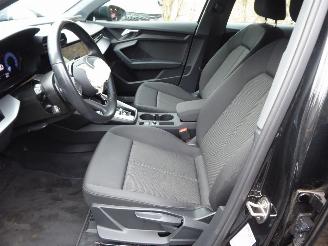 Audi A3 Sportback 30 TFSI Advanced picture 10