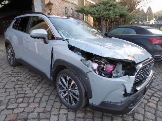 Toyota Corolla Cross Hybrid FWD picture 3