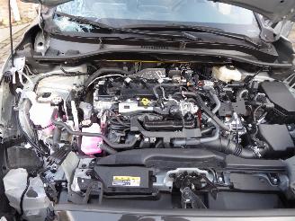 Toyota Corolla Cross Hybrid FWD picture 27